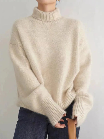 Isabel | Elegant Turtleneck