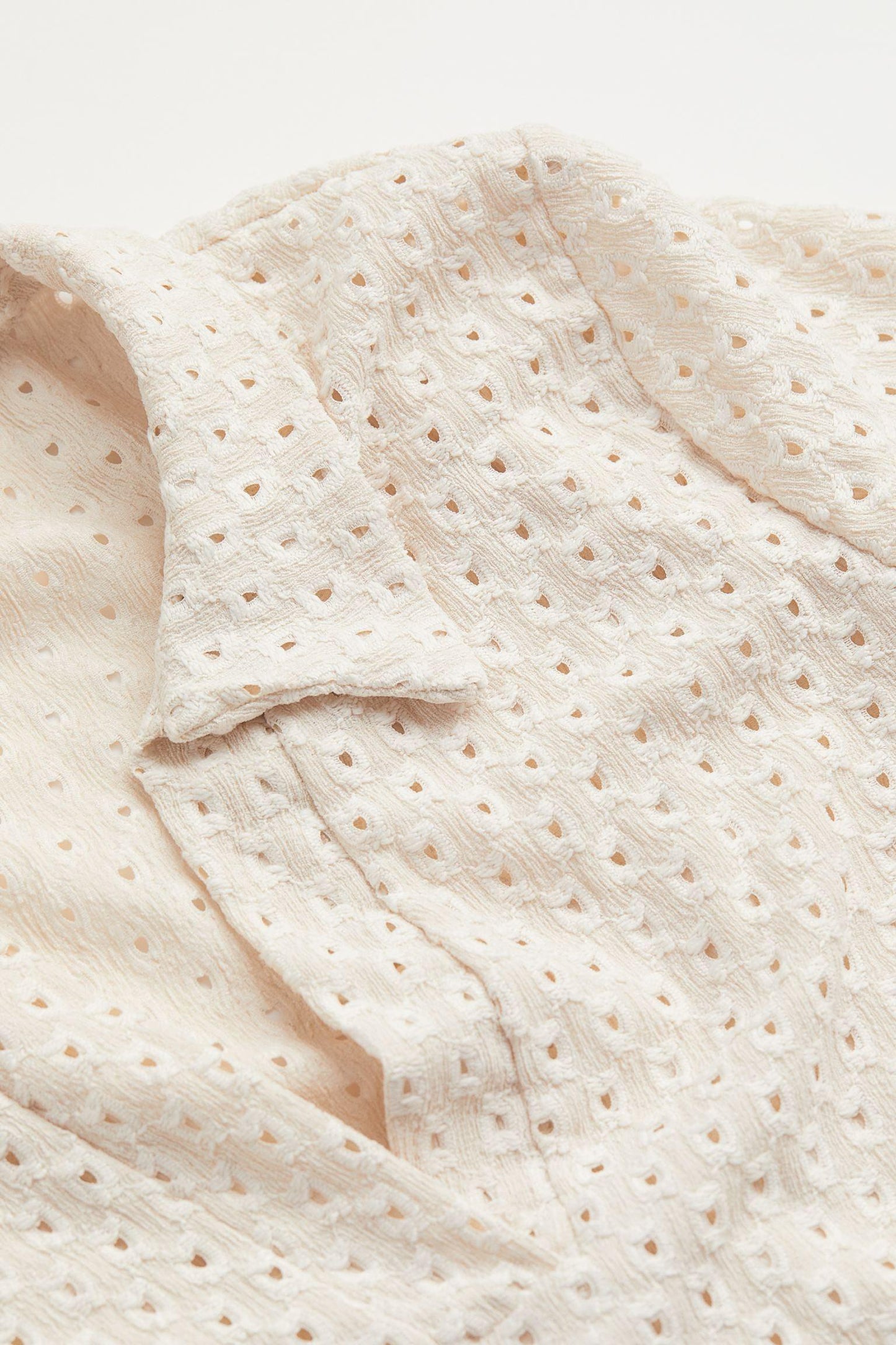 Amalia | Dotted knitted t-shirt